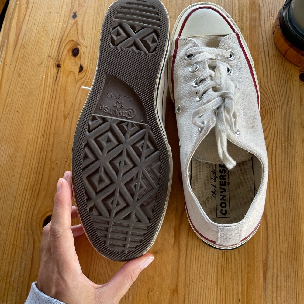 Converse - Picture 3 of 6